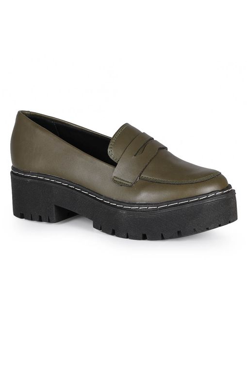 mocassim feminino passarela