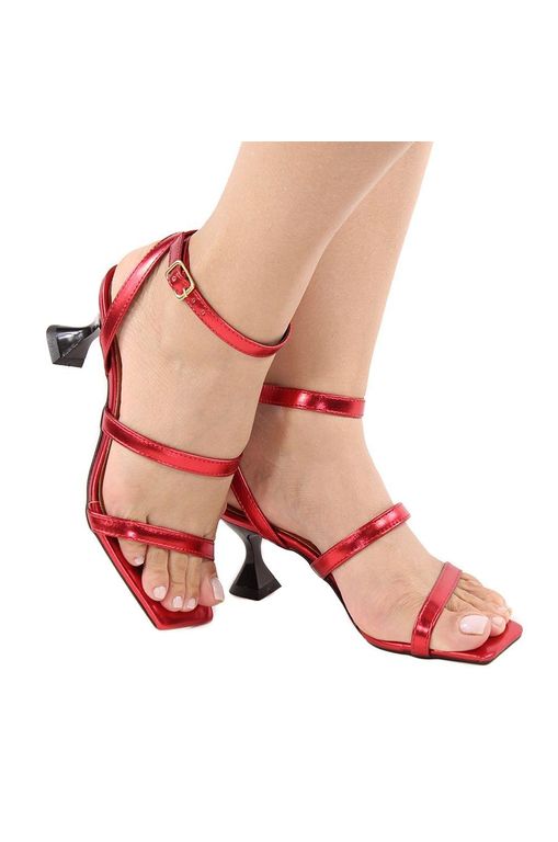 Sandália Zhaceci Salto Baixo Taça Tiras Vermelho - Passarela - Moda e  Calçados