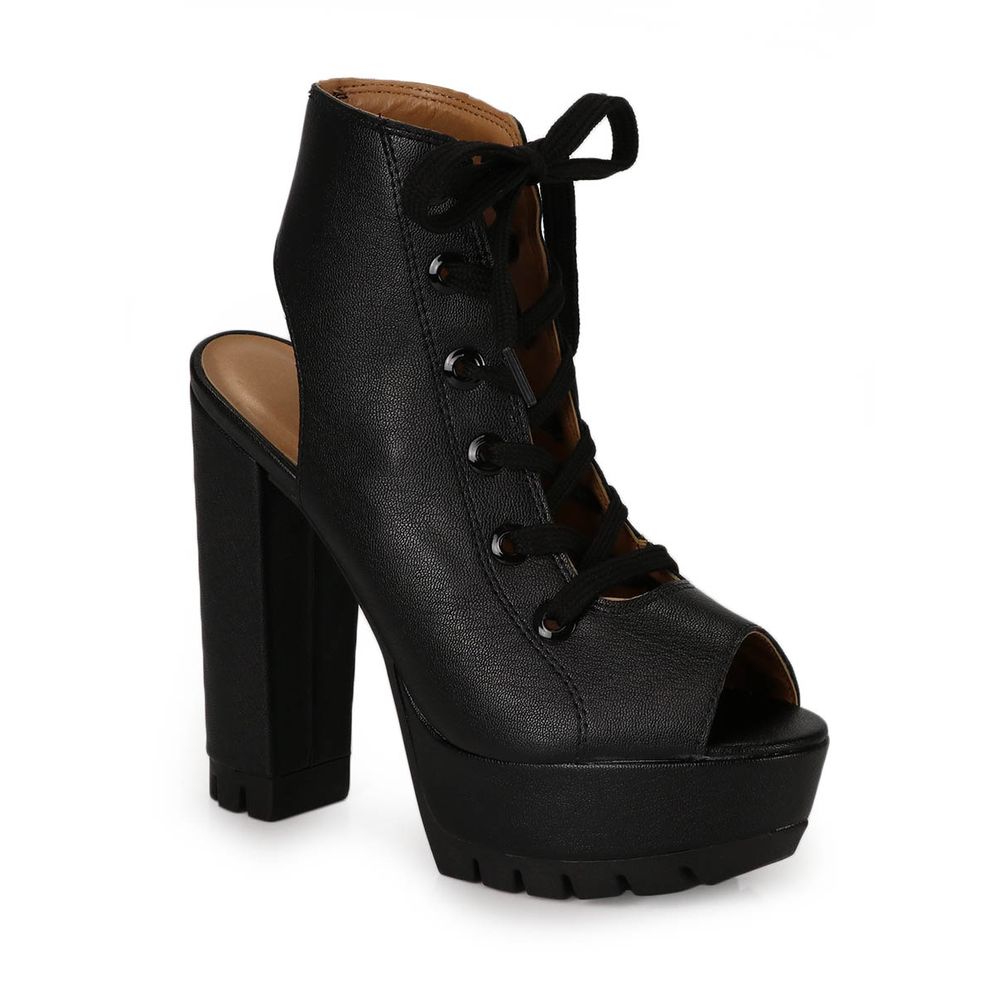 sandalia tratorada passarela