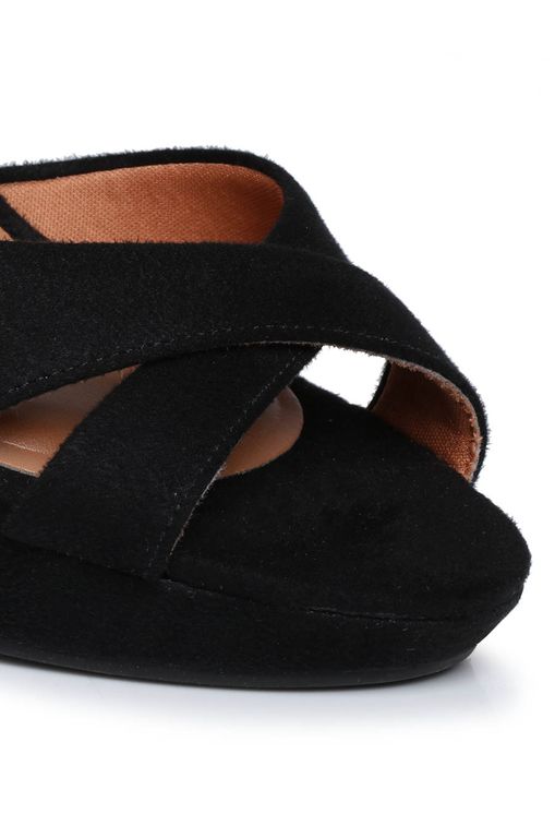 tenis vizzano tiras cruzadas