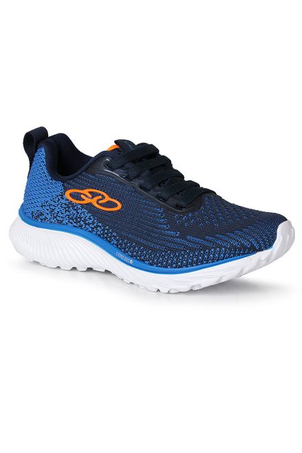 tenis infantil masculino na passarela