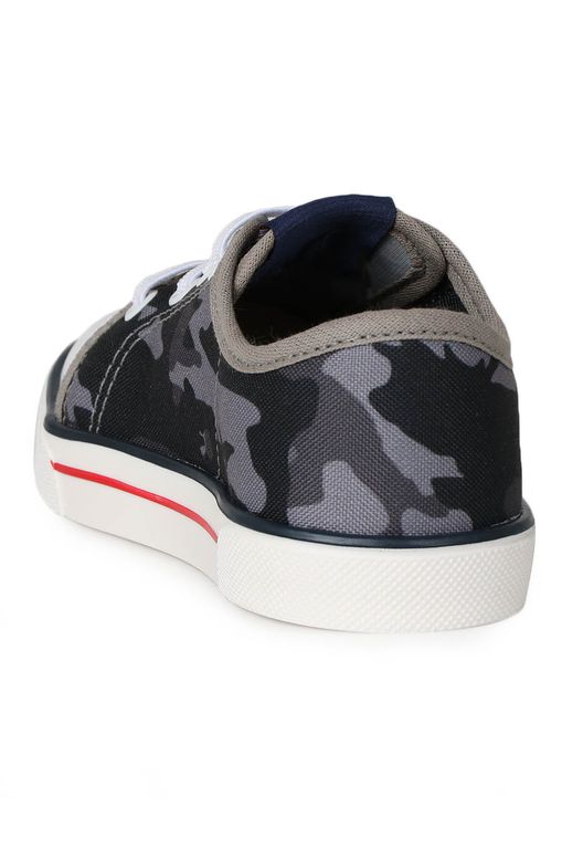 tenis molekinho camuflado