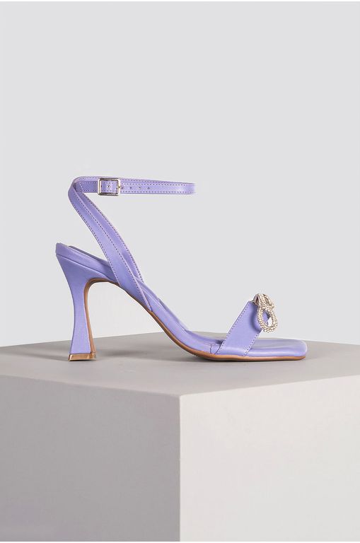 Sandália Feminina Salto Alto Bebecê Nicole Passarela Moda e