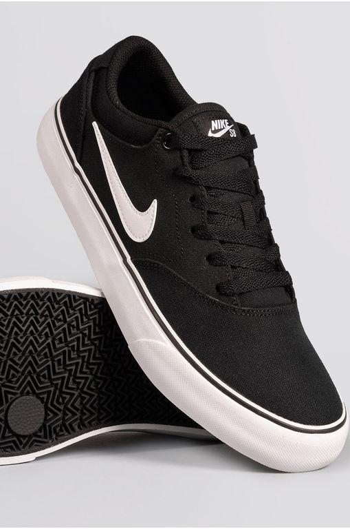 Shoes TÃªnis Nike Sb Clutch Preto Nike SB Clutch 'Black White