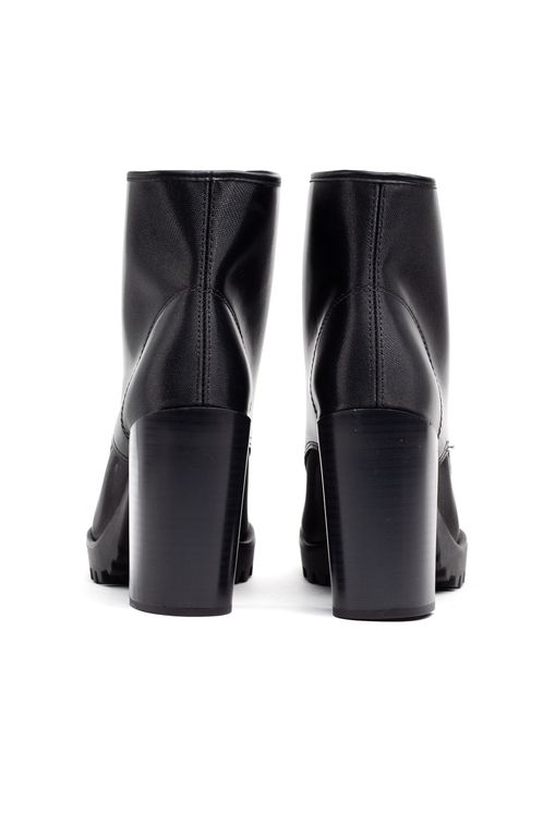 Bota Feminina Moleca Salto Alto com Cadarço Preto Passarela