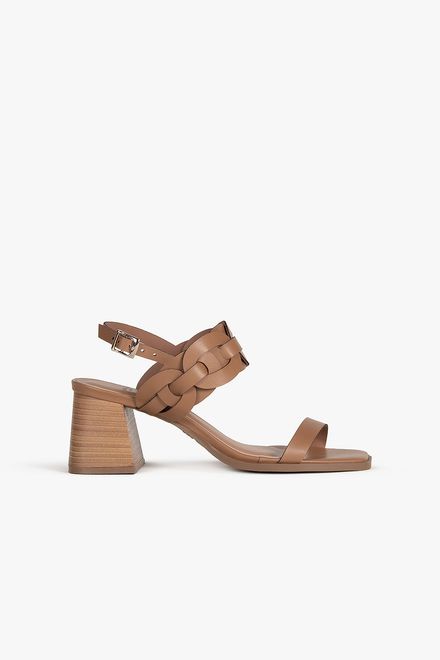 image-12db096c2dae4971b21f2dc80e602988