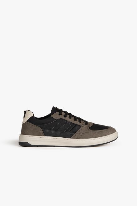 image-5dcd257bebcb427d9e31005549019c55