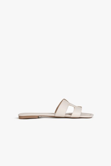 image-b1c46cb5d3b942a7851dc0f0ffd78eaf