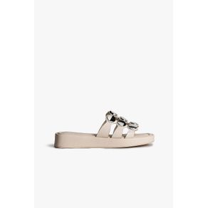 image-9b18333b85c94a2388419a7bd0946240 image-9b18333b85c94a2388419a7bd0946240