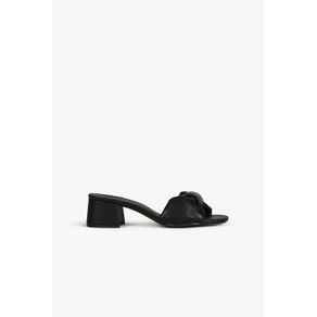 image-930d904b9fbe4accaedc5deae25b0d0c image-930d904b9fbe4accaedc5deae25b0d0c