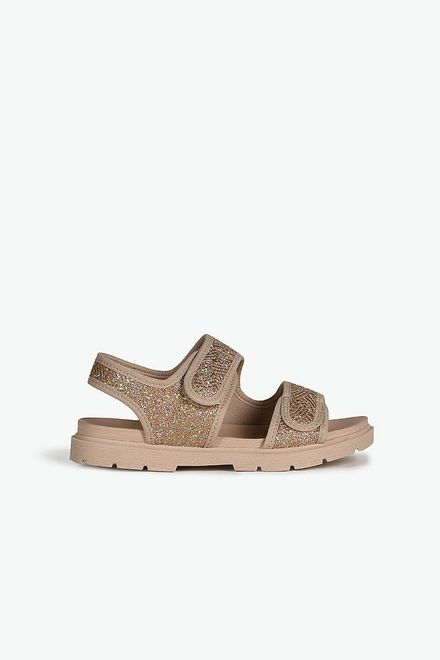 image-deea9e7c606446b49ab092bfb64e326b