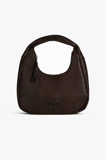 image-08557cf9fe5a42298ff9457ccce6f880