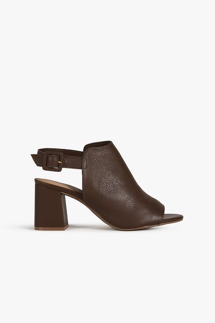 image-76bfdf7bc0a14f409f37e050d6650fbf