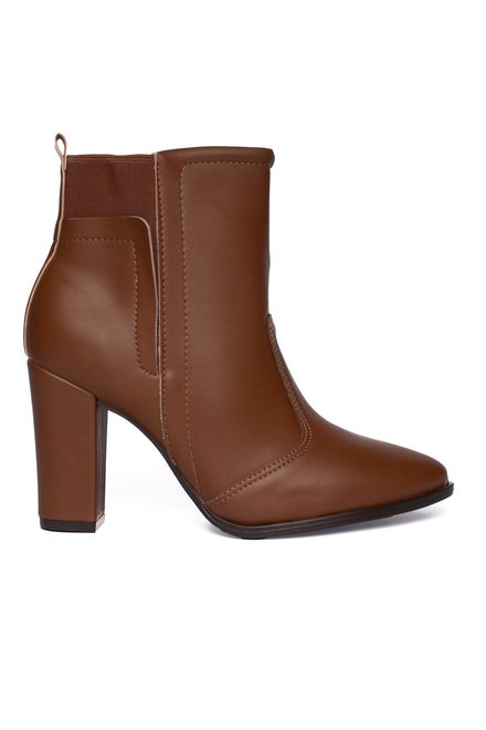 image-5c03876515884feea55ef366b60f4636