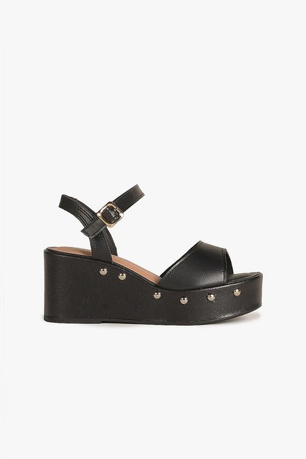 image-539b7498e5d347f7852b1ff9f245569c