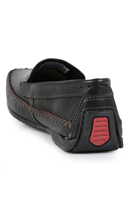 Fígaro Barbearia | Mocassim, slipper ou loafer? Entenda as diferenças